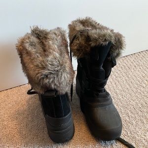 Khombu Black Snow Boots